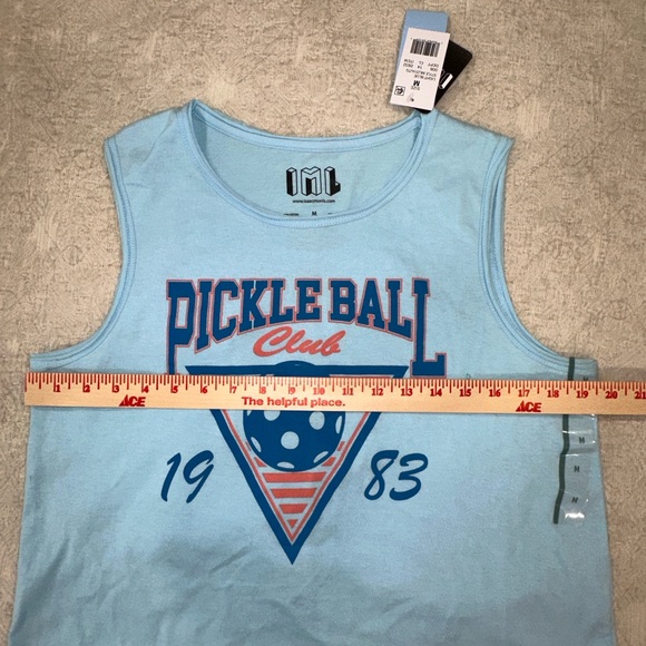 3/$15 IML Isaac Morris Pickleball Cropped Tank size M - Picture 2 of 2